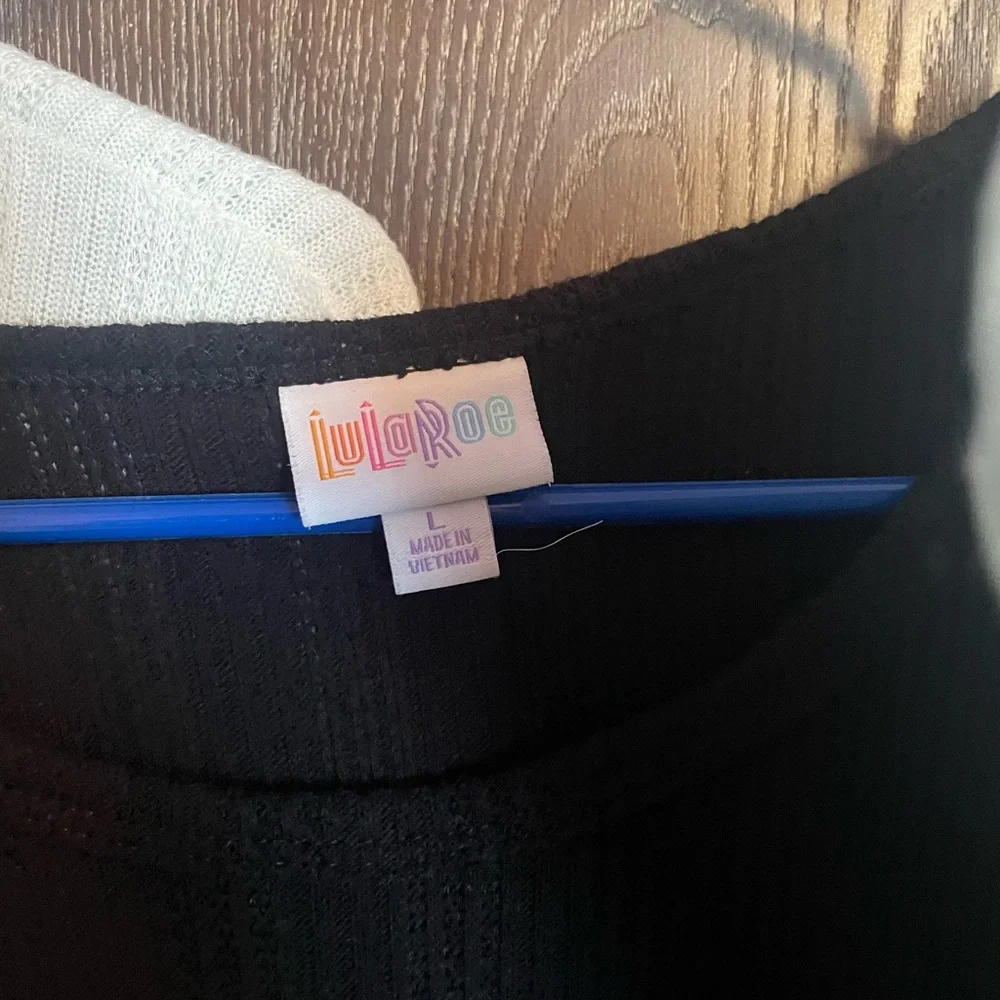 LuLaRoe Short Sleeve Tops - Black, White, Purple - Picture 7 of 7